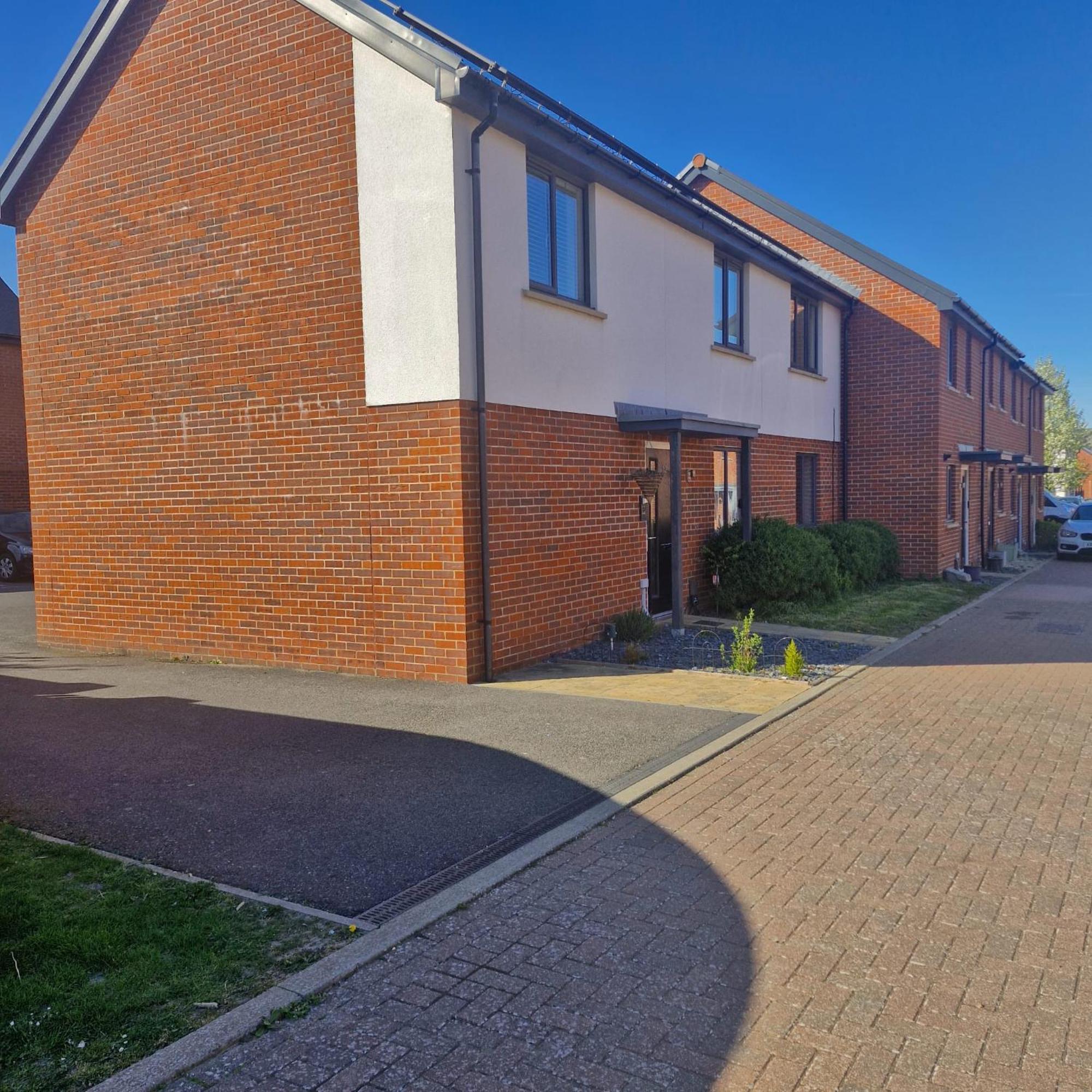 Modern Double Room With En-Suite, Parking & Fast Wifi - Close To Beach Sandgate Bagian luar foto